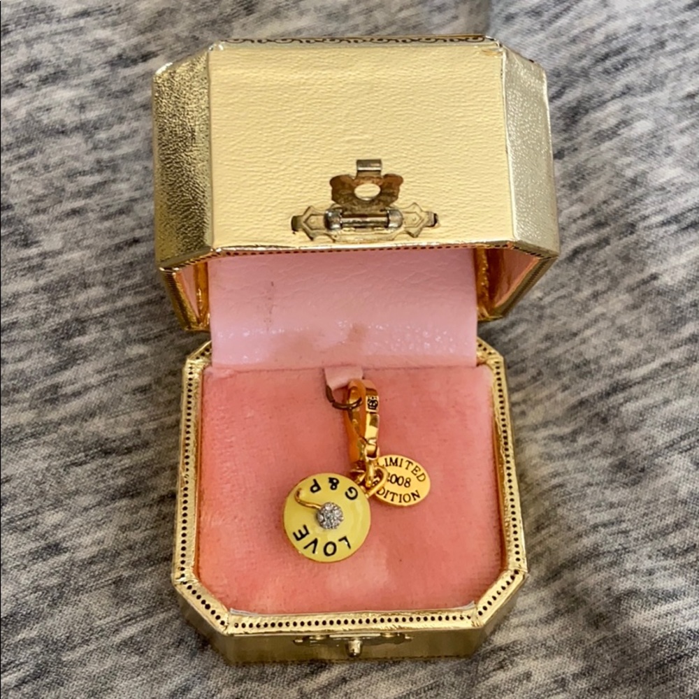 Juicy Couture Limited Edition Lilac Cupcake Charm